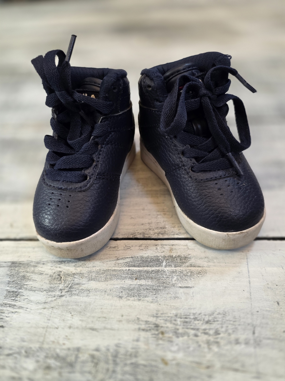 Fila Kids Navy High-Top Sneakers with White Soles sz 4